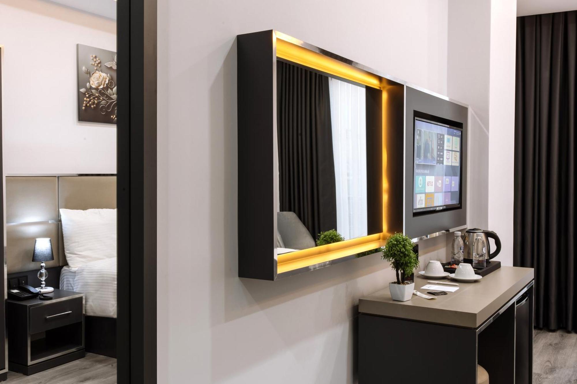Meyzi Hotel Istanbul Exterior photo
