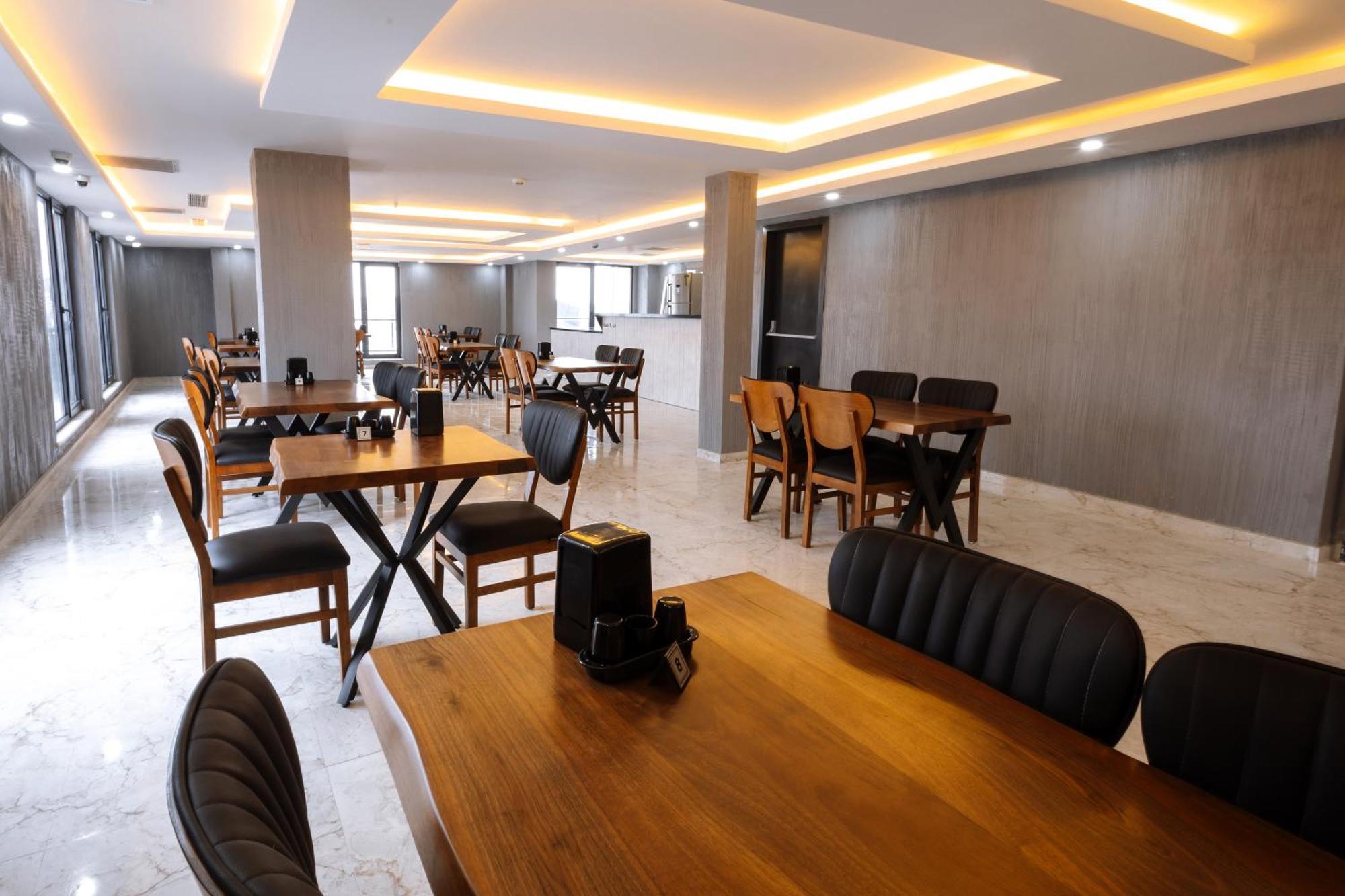 Meyzi Hotel Istanbul Exterior photo