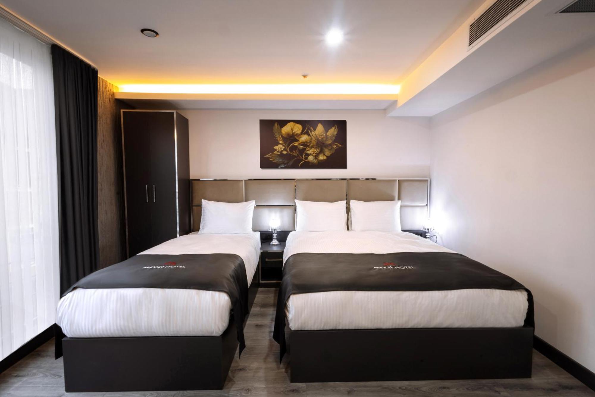 Meyzi Hotel Istanbul Exterior photo